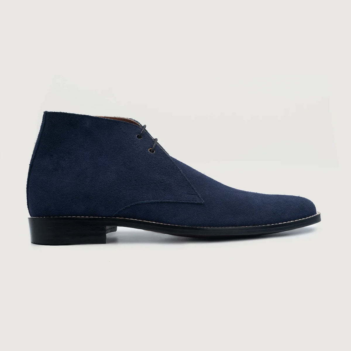 Midnight Blue Goatskin Suede Leather Boots - بناء غوديير ويلت المتين وتفاصيل مقدمة الحذاء