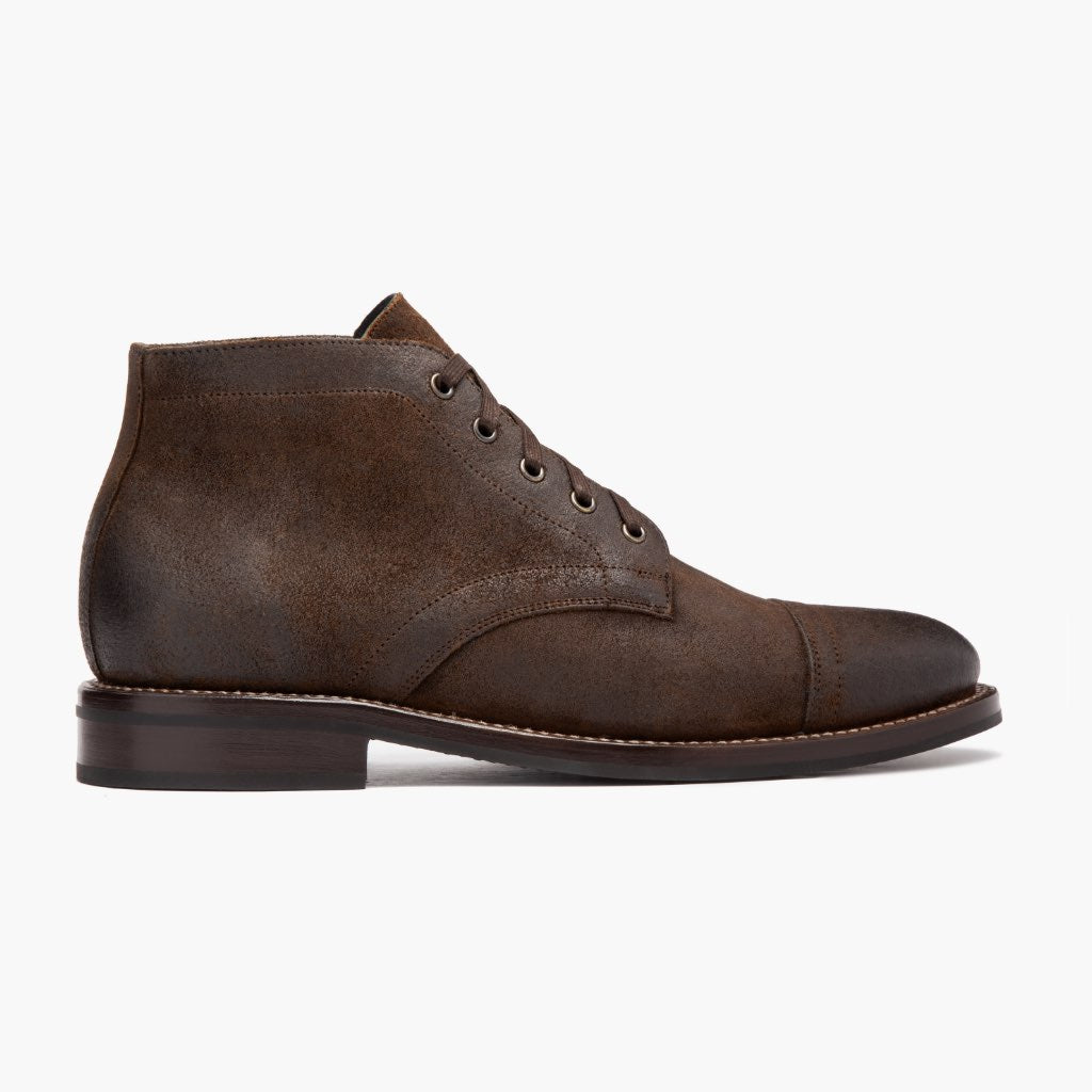 Mocha Full-Grain leather Boots - بناء غوديير ويلت المتين وتفاصيل مقدمة الحذاء