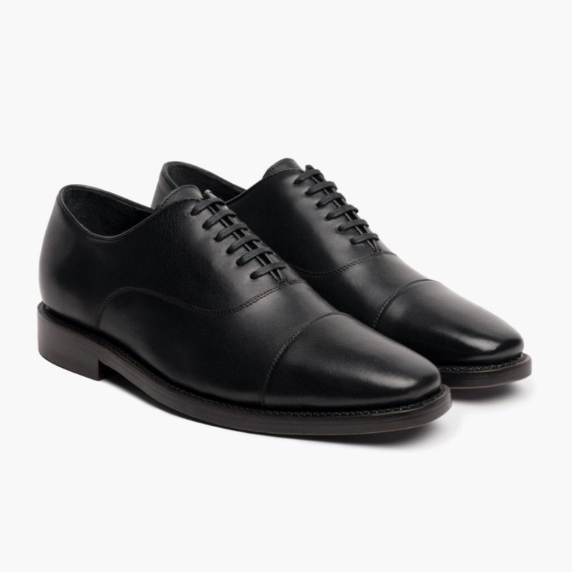 Executive أسود Leather Sneakers رجالي