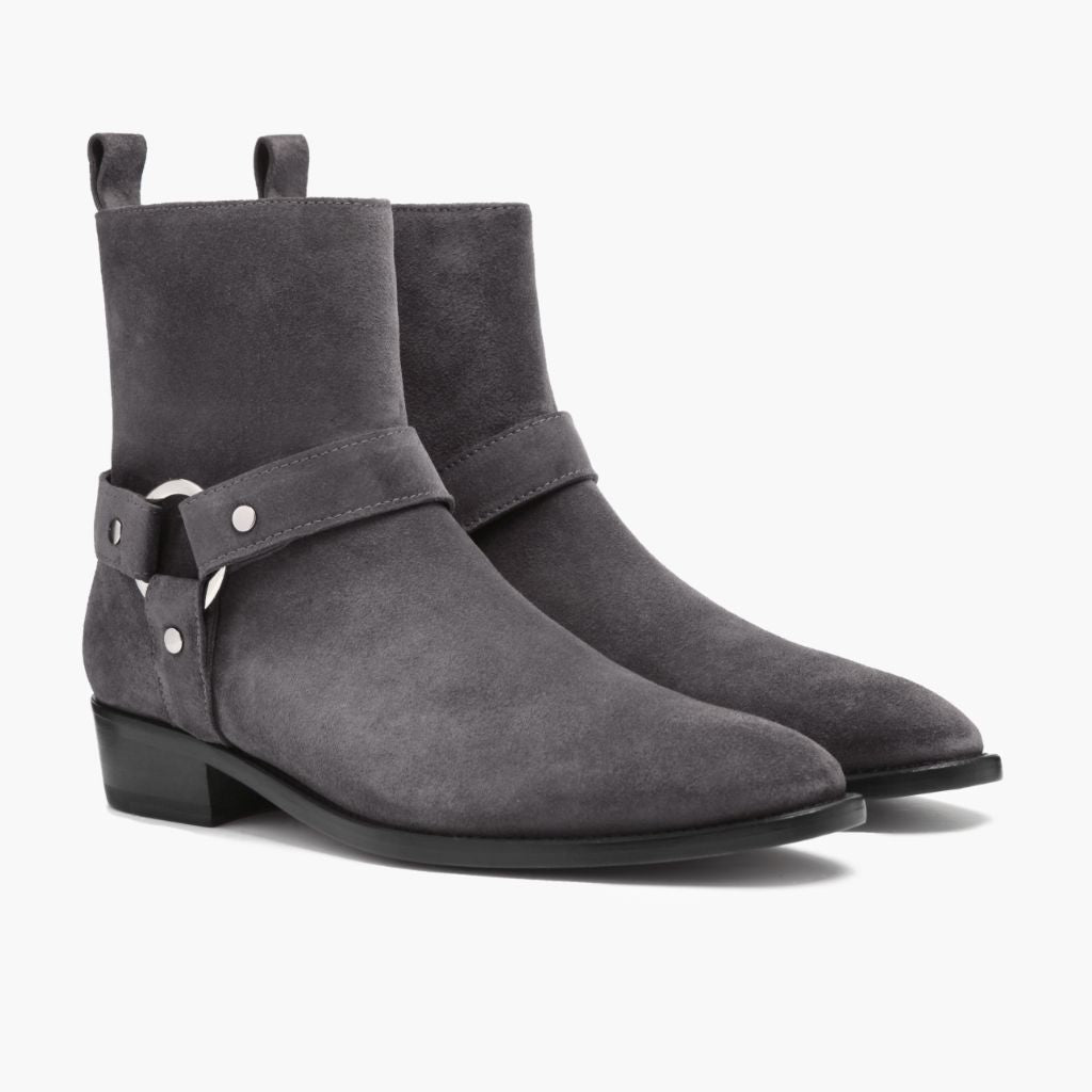 Harness Grey Suede أحذية بوت جلدية رجالي in Grey Goatskin Suede - عرض جانبي | شراء أونلاين عبر المتجر الرسمي