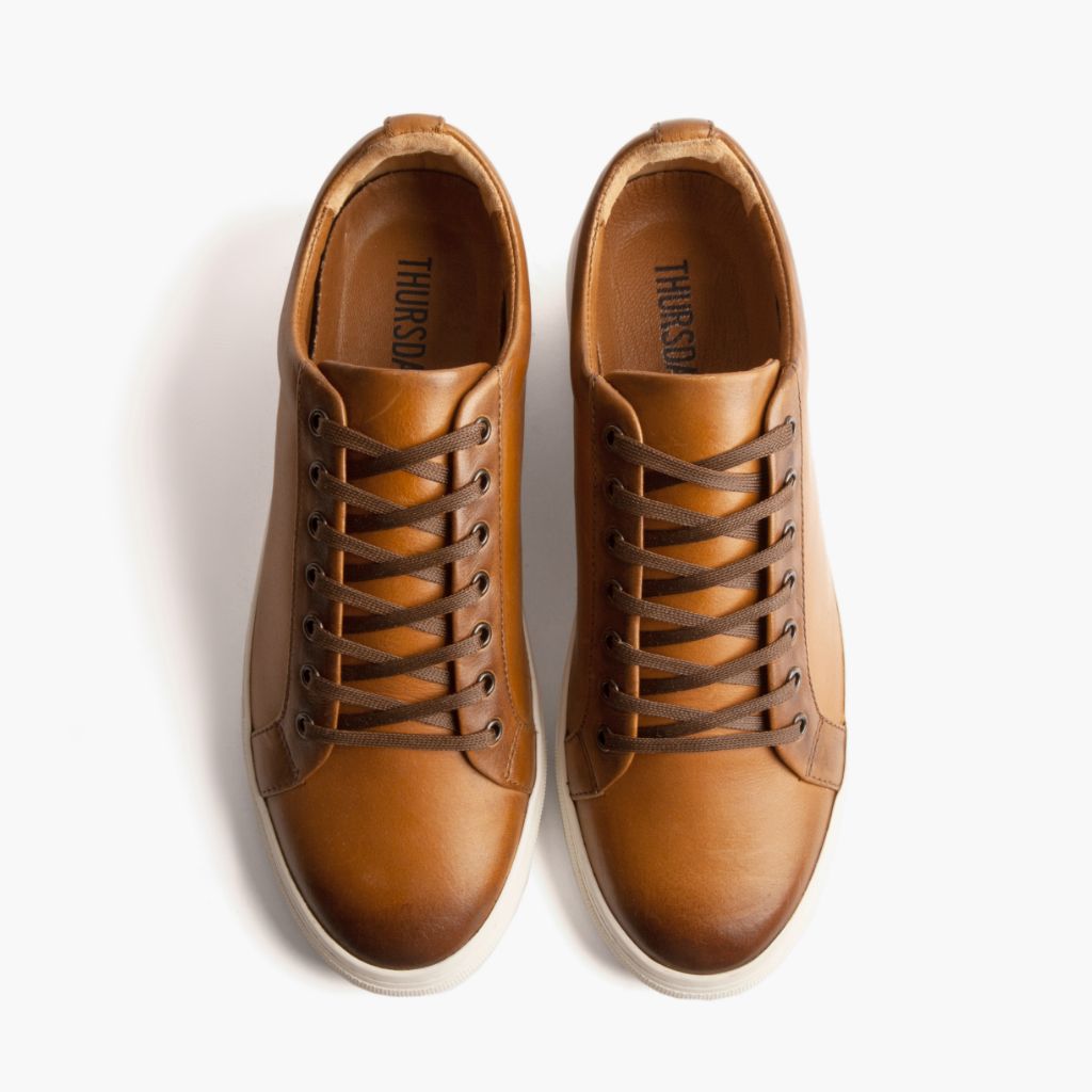 Premier Low Top Toffee سنيكرز جلدي كاجوال رجالي For Men - دعامة الكعب المقواة وتفاصيل الخياطة المزدوجة الدقيقة