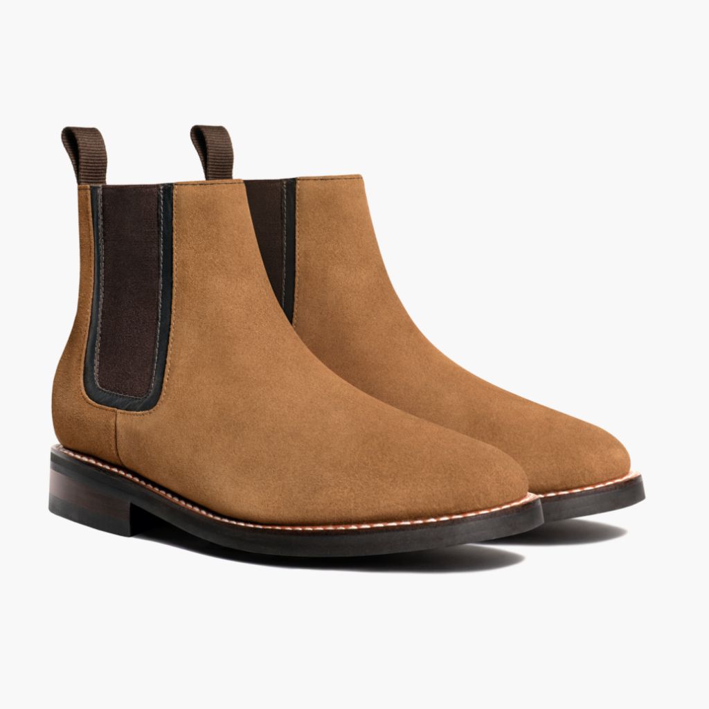 Duke Honey Suede أحذية بوت جلدية رجالي in Classic Goatskin Suede - عرض جانبي | شراء أونلاين عبر المتجر الرسمي