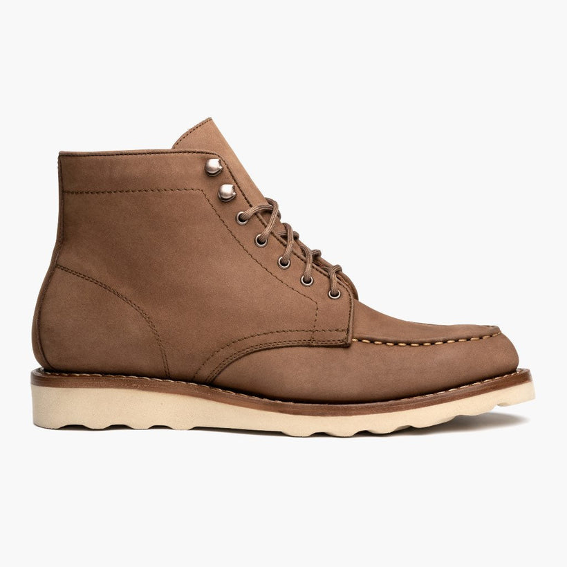 Diplomat Pebble Leather Boots نسائي