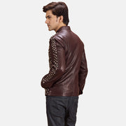 
Maroon Sheepskin Leather Biker Jacket - عرض خلفي يوضح تفصيل الأكتاف المتقن والحاشية النظيفة