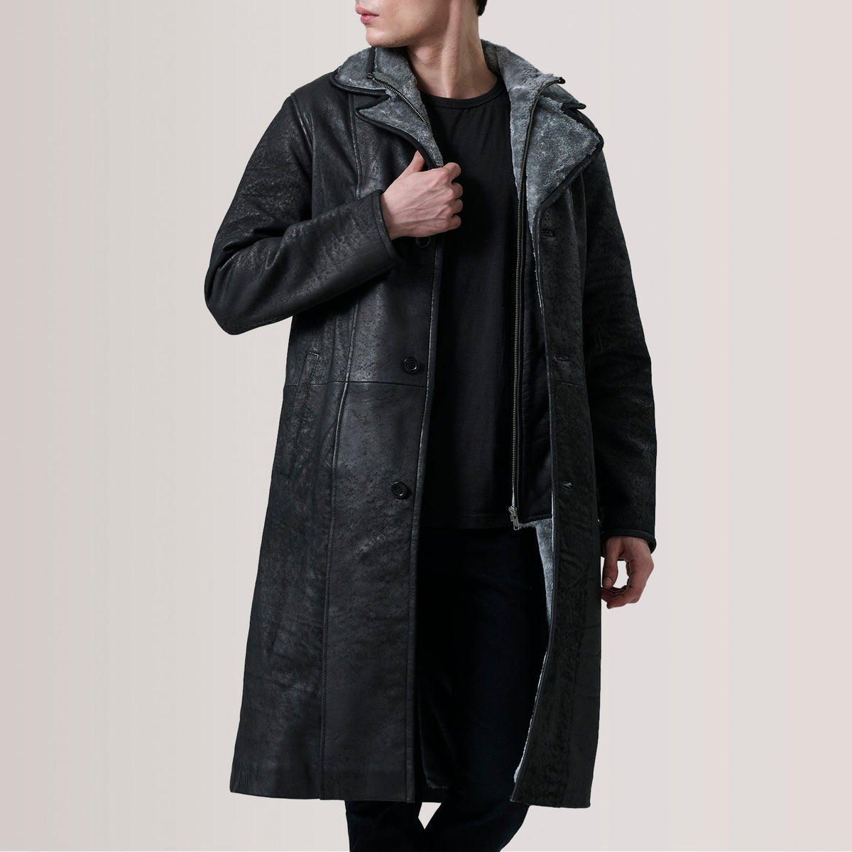 Cai Distressed أسود Leather Shearling معطف جلد رجالي For Men in Distressed Black Sheepskin Snuffed - Front Profile View &amp; Tailored Silhouette | Buy Online