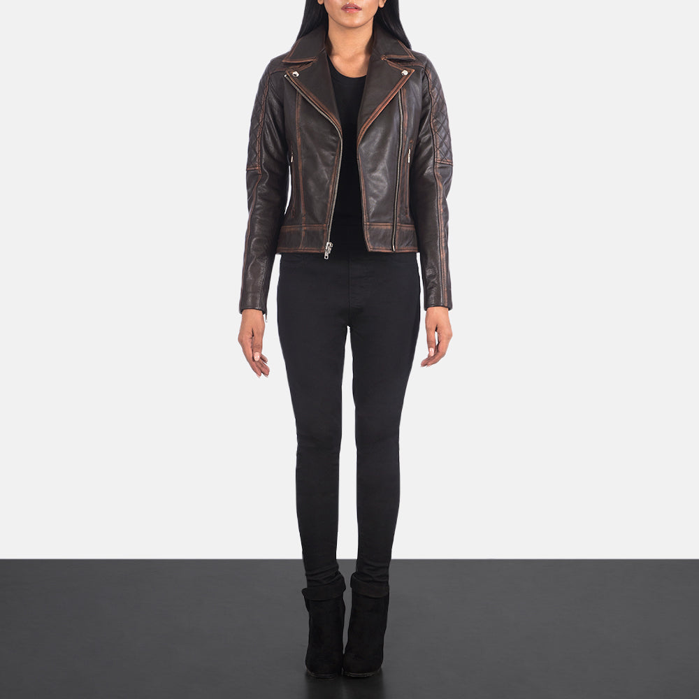 
Carolyn Quilted Vintage Brown Biker Jacket - عرض جانبي يوضح قَصّة الأكمام المريحة