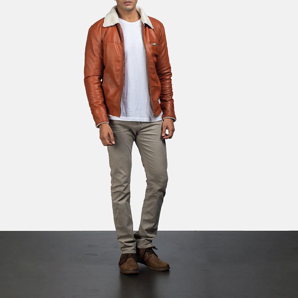 Men's Dan Frost بيج جاكيت فرو شيرلينج رجالي - Lateral Side Profile View Showing Sleeve Cut &amp; Athletic Taper Fit