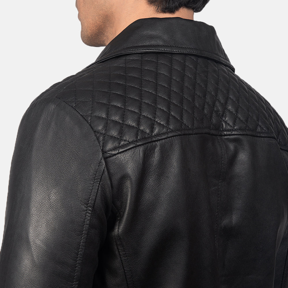 
عرض البطانة الداخلية Showing بطانة فيسكوز ناعمة مبطنة & جيبان داخليان عمليان
