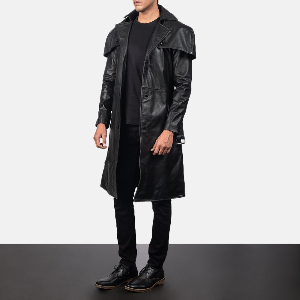 Men's Deux أسود Leather Duster رجالي - Lateral Side Profile View Showing Sleeve Cut &amp; Athletic Taper Fit
