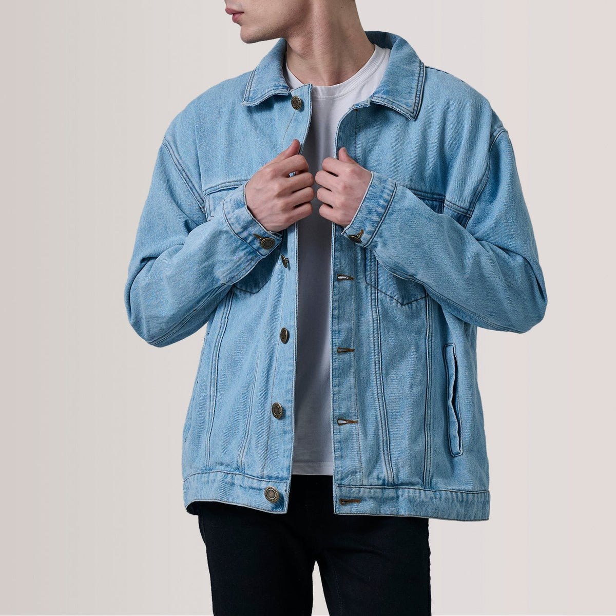 Authentic Full-Grain Leather Grain Texture &amp; Heavy-Duty Seam Stitching Detail