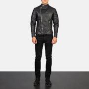 
Faisor Mocha Suede Biker Jacket - عرض جانبي يوضح قَصّة الأكمام المريحة