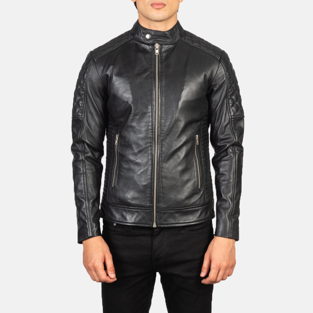 
تفاصيل مقربة of Band Collar & Zipper Hardware on Fernando Quilted Brown Suede Biker Jacket
