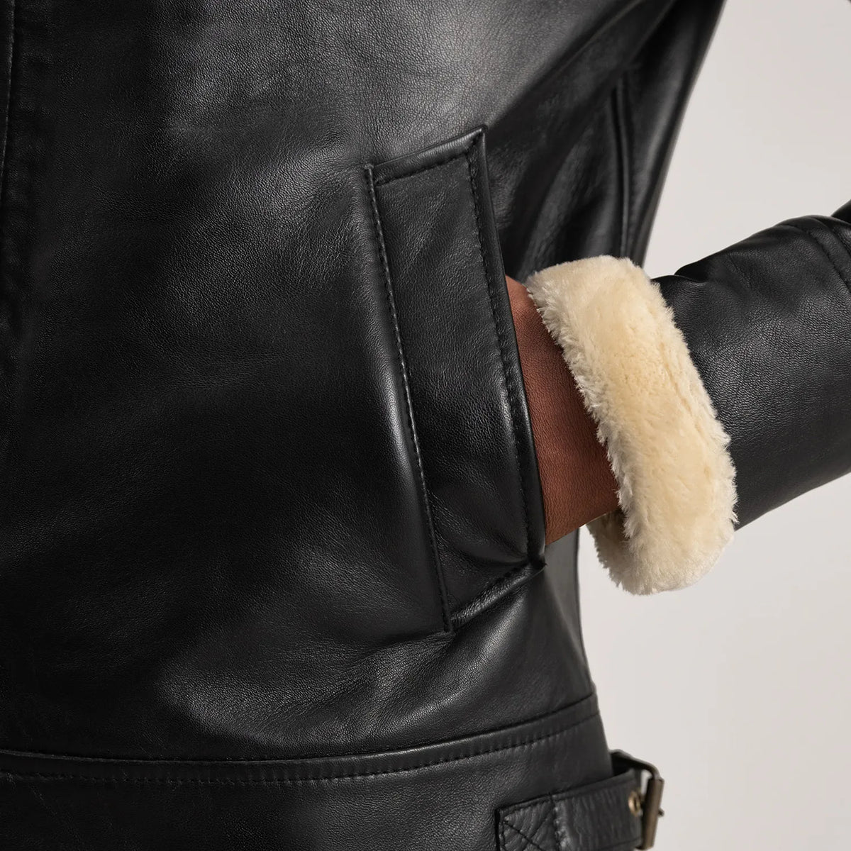 Interior View Showing Quilted Viscose Lining &amp; Dual Inside Utility Storage Pockets