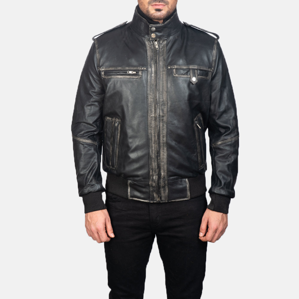 
Glen Street أسود جاكيت بومبر جلد رجالي in Black Cowhide Leather - عرض أمامي وقَصّة مفصلة أنيقة | شراء أونلاين عبر المتجر الرسمي