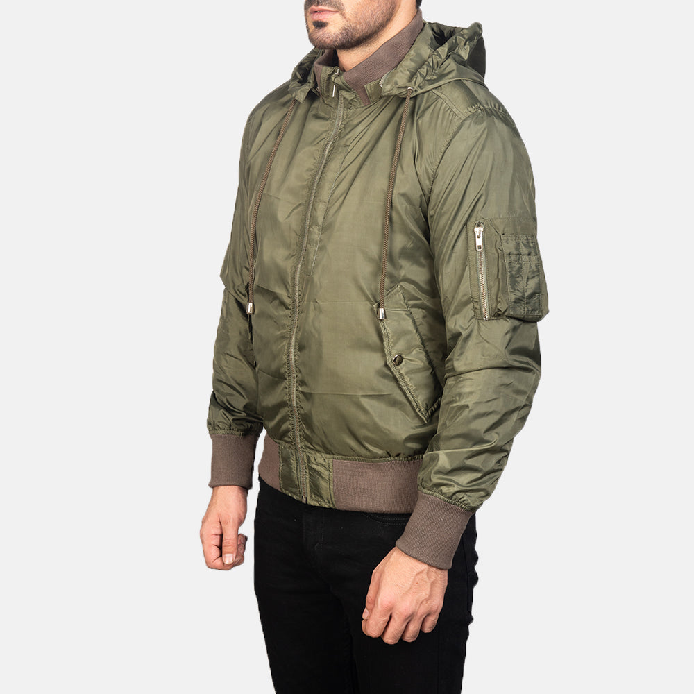 
Green Nylon Bomber Jacket - عرض خلفي يوضح تفصيل الأكتاف المتقن والحاشية النظيفة