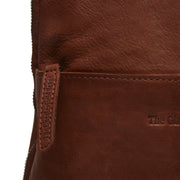Bern Full-Grain Leather Backpack نسائي – alternate product view 2