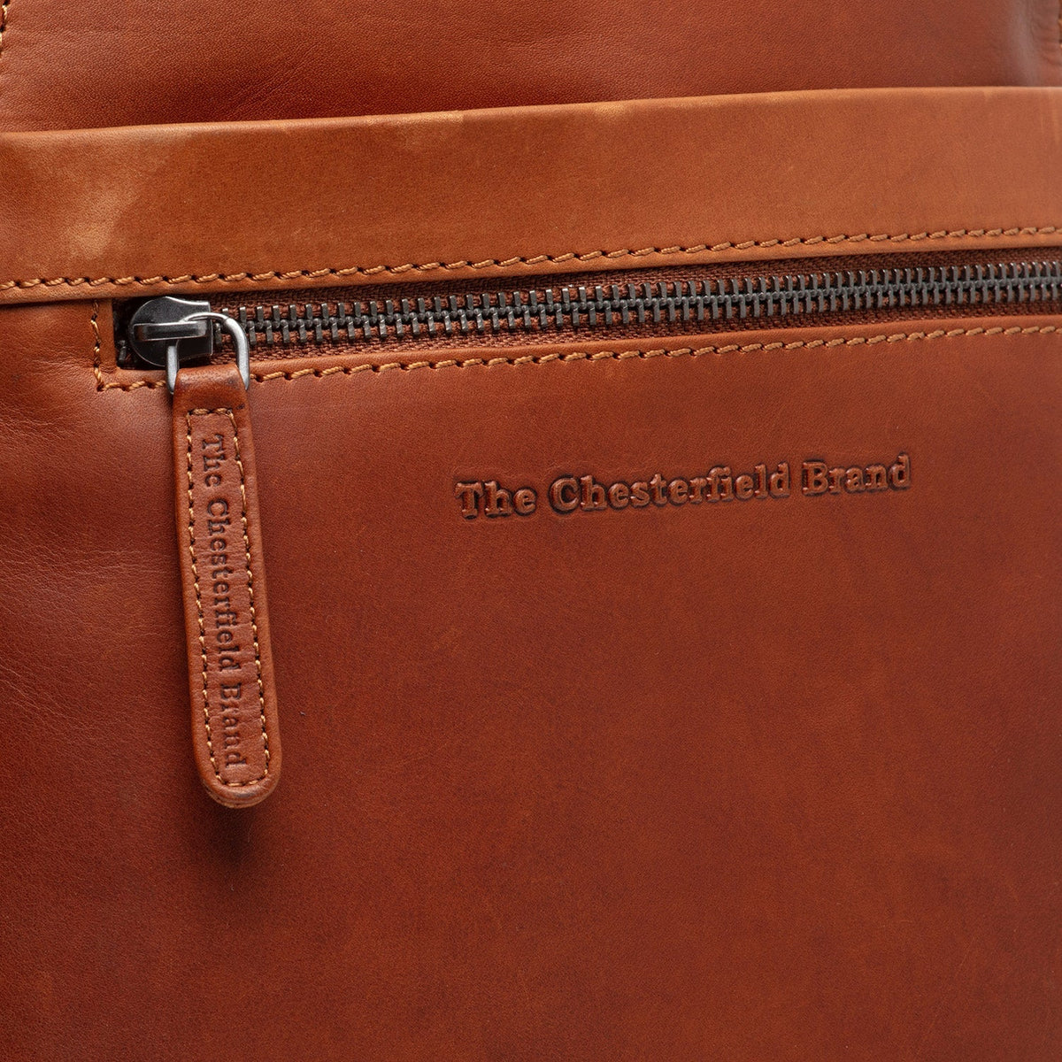 Linford Full-Grain Leather Backpack نسائي – alternate product view 2