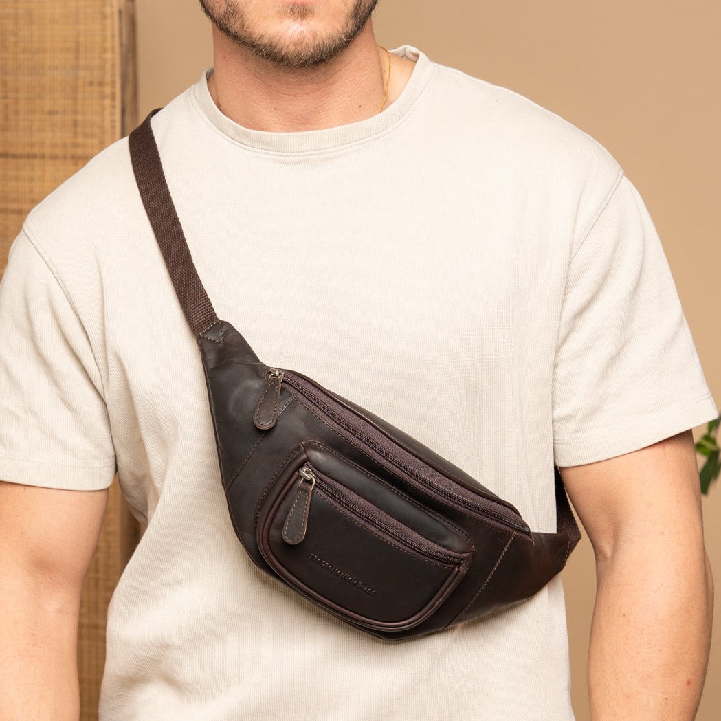 Vernio Full-Grain Leather Belt Bag نسائي – alternate product view 2