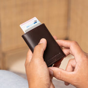Lancaster Full-Grain Leather Card Holder نسائي – alternate product view 2