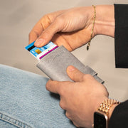 Portland Full-Grain Leather Card Holder نسائي – alternate product view 2