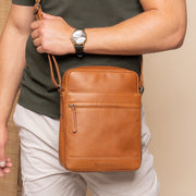 Anzora Full-Grain Leather Crossbody Bag رجالي – alternate product view 2
