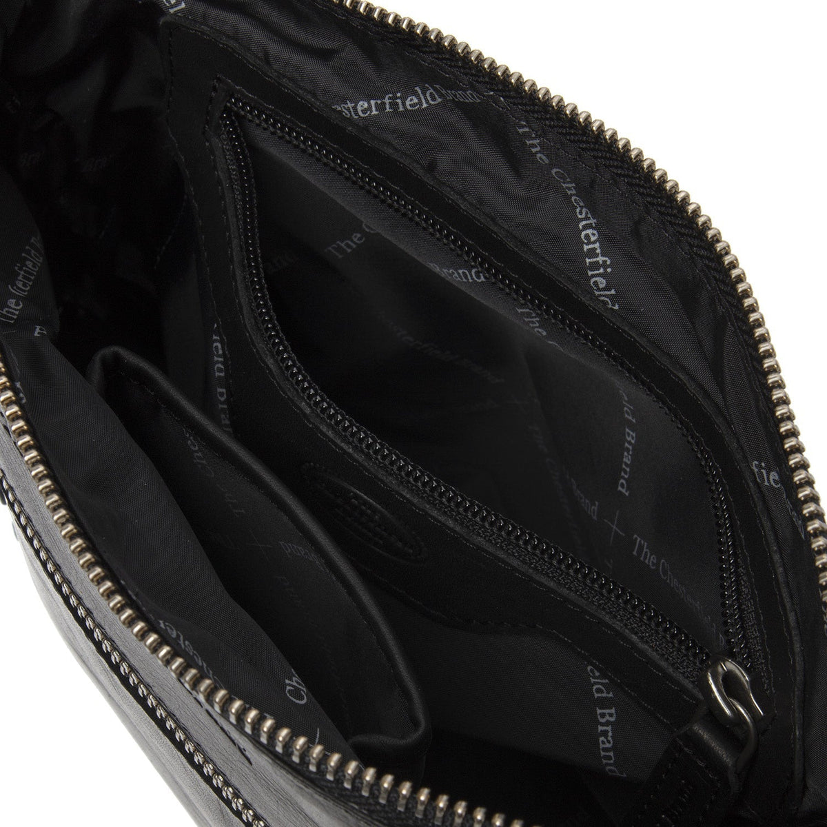 
Classic 100% Full-Grain leather Bag - عرض خلفي يوضح أحزمة الجلد المقواة والخياطة المتقنة