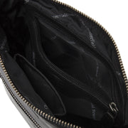 
Classic 100% Full-Grain leather Bag - عرض خلفي يوضح أحزمة الجلد المقواة والخياطة المتقنة