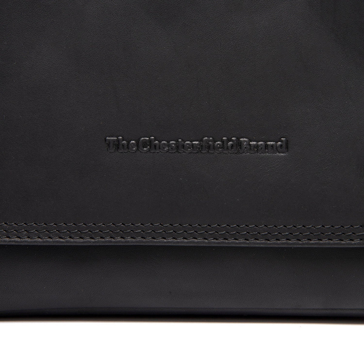 
Classic 100% Full-Grain leather Bag - عرض خلفي يوضح أحزمة الجلد المقواة والخياطة المتقنة