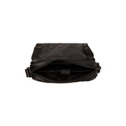 
Solid Antique Brass Hardware & Heavy-Duty Dual Zipper Detail on Raphael حقيبة كروس جلدية