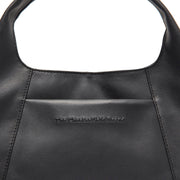 Close-Up Detail of Classic Collar &amp; Heavy-Duty Zipper Hardware on Salina Full-Grain Leather Handbag نسائي