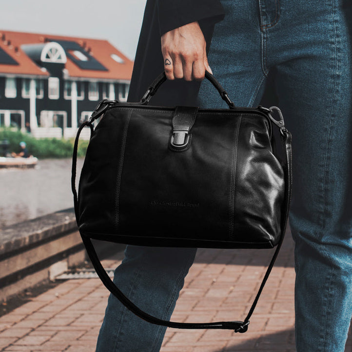 Shaun Full-Grain Leather Handbag نسائي