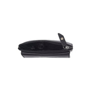 Tailored Rib Cuffs &amp; Hem Craftsmanship Construction Detail on Torano Full-Grain Leather Key Case نسائي