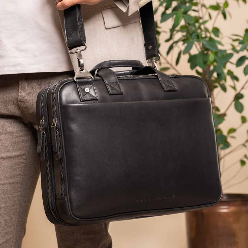 Iseo Full-Grain Leather Laptop Bag رجالي