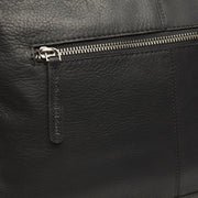 
عرض البطانة الداخلية Showing Dedicated Padded Laptop Sleeve & Multi-Compartment Organization