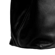 
عرض البطانة الداخلية Showing Dedicated Padded Laptop Sleeve & Multi-Compartment Organization