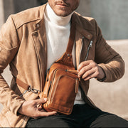 Leather Sling Bag Riga نسائي – alternate product view 2