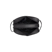 Tailored Rib Cuffs &amp; Hem Craftsmanship Construction Detail on Stefan Full-Grain Leather Toiletry Bag نسائي