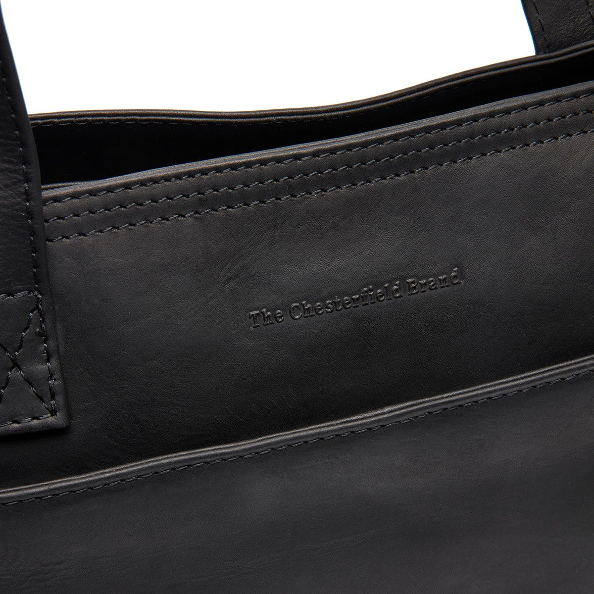 
Classic 100% Full-Grain leather Bag - عرض خلفي يوضح أحزمة الجلد المقواة والخياطة المتقنة