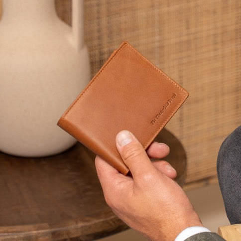 Walid Full-Grain Leather Wallet رجالي – alternate product view 2