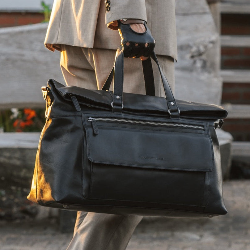Lazio Full-Grain Leather Weekender Bag نسائي