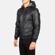
Black Sheepskin Leather Hooded Jacket - عرض خلفي يوضح تفصيل الأكتاف المتقن والحاشية النظيفة