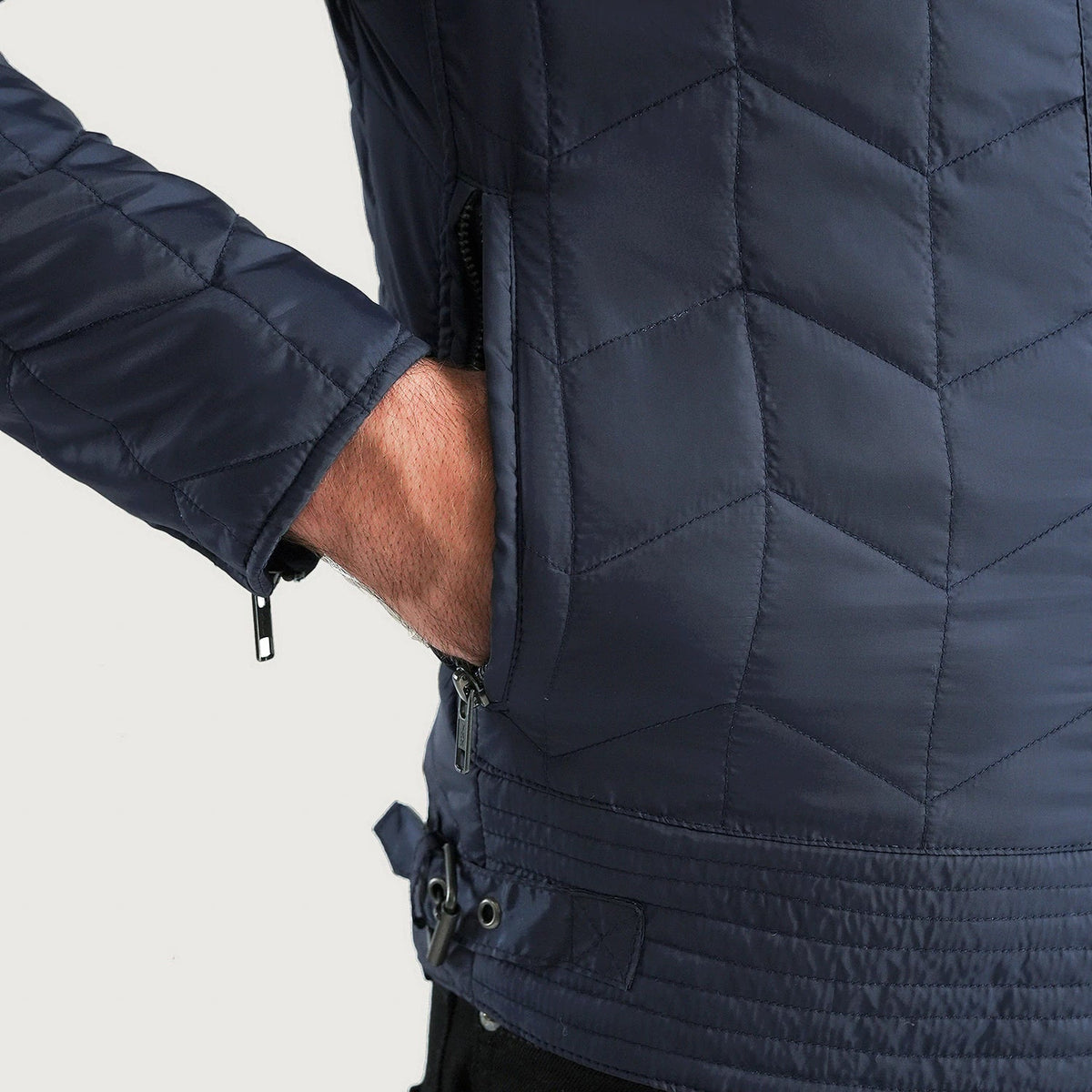 Authentic Nylon Grain Texture & Heavy-Duty Seam Stitching Detail