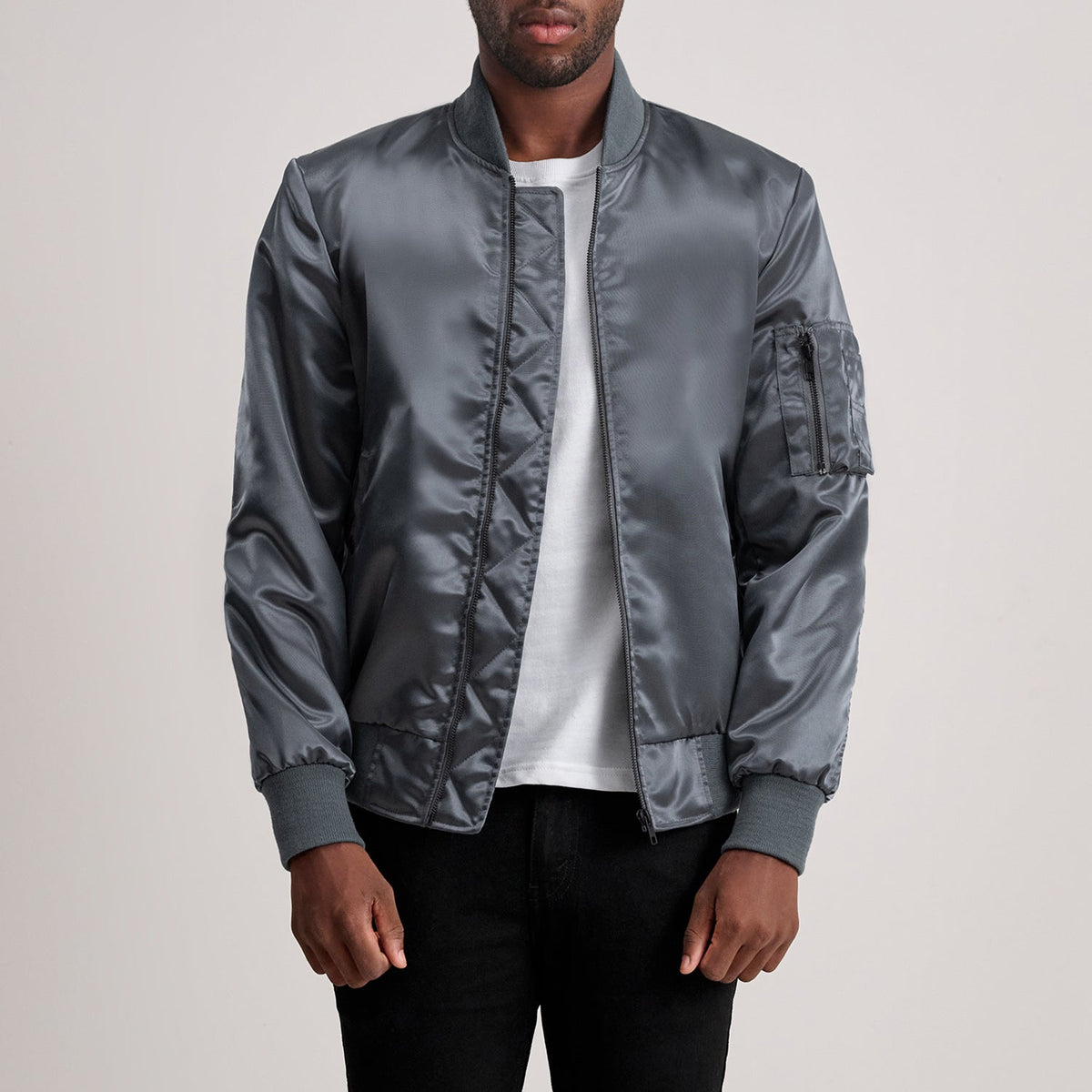 Quinton MA-1 Grey جاكيت بومبر جلد رجالي - Lateral Side Profile View Showing Sleeve Cut &amp; Athletic Taper Fit