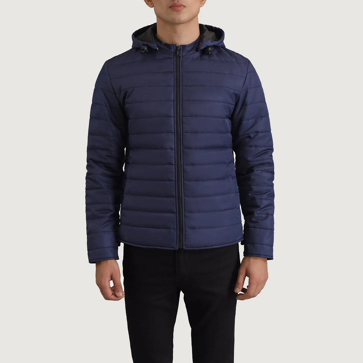 Close-Up Detail of Classic Collar &amp; Zipper Hardware on Tyler أزرق Hooded Puffer جاكيت جلد رجالي