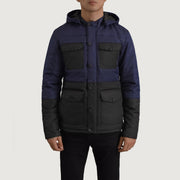 
تفاصيل مقربة of Classic Collar & Heavy-Duty Zipper Hardware on Wayne أسود & أزرق Hooded Puffer جاكيت جلد رجالي